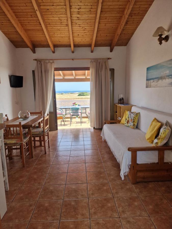 Viviendas Es Carnatge, Can Mestre Playa Migjorn Luaran gambar